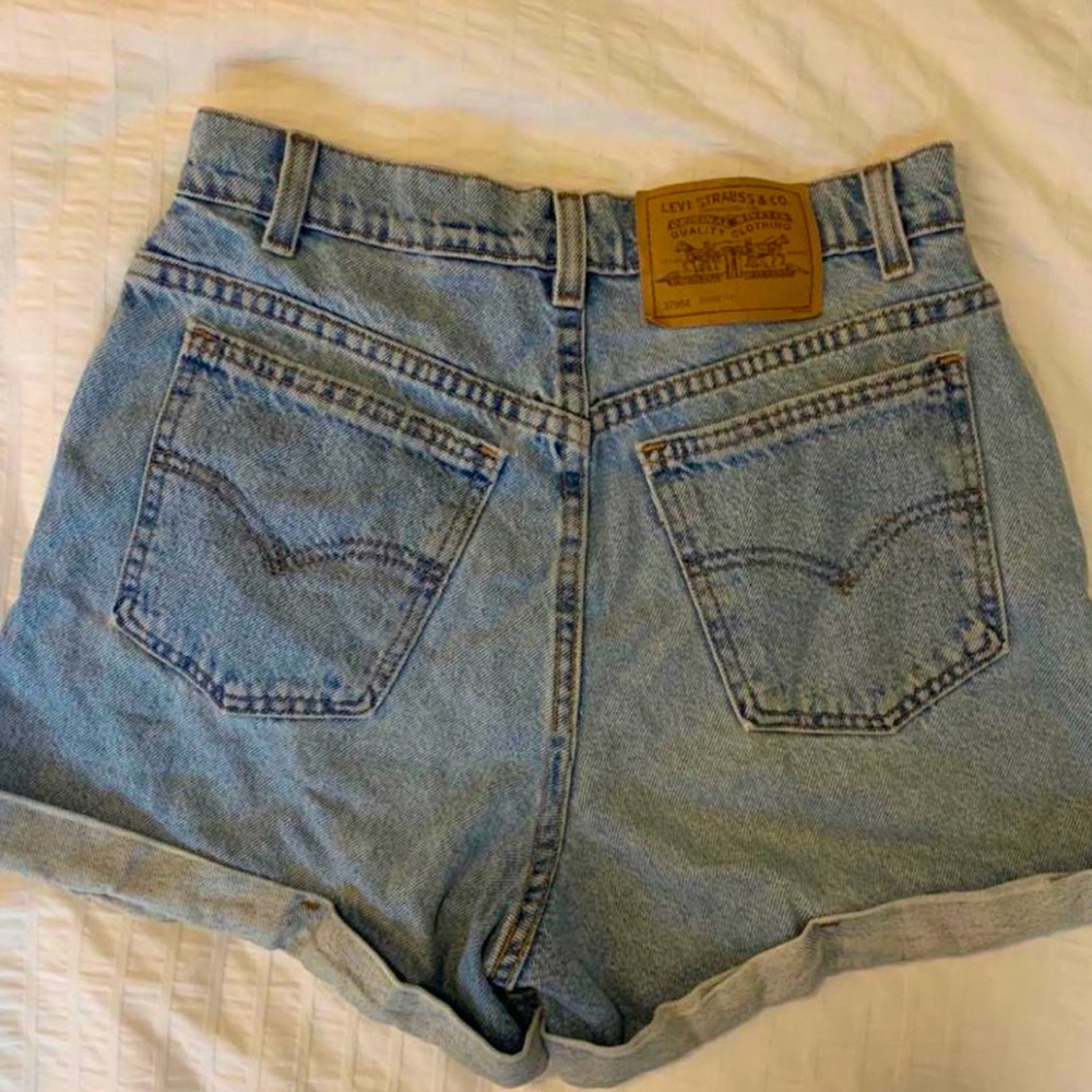 Levi’s high waisted denim shorts!